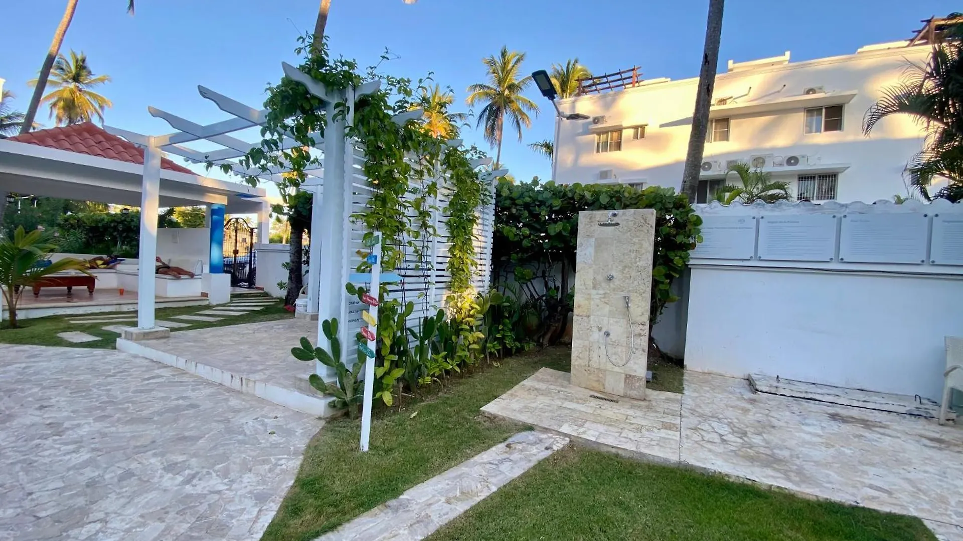 Madonna1 Pool Beach Los Corales Arenas De Bavaro 푼타 카나 아파트