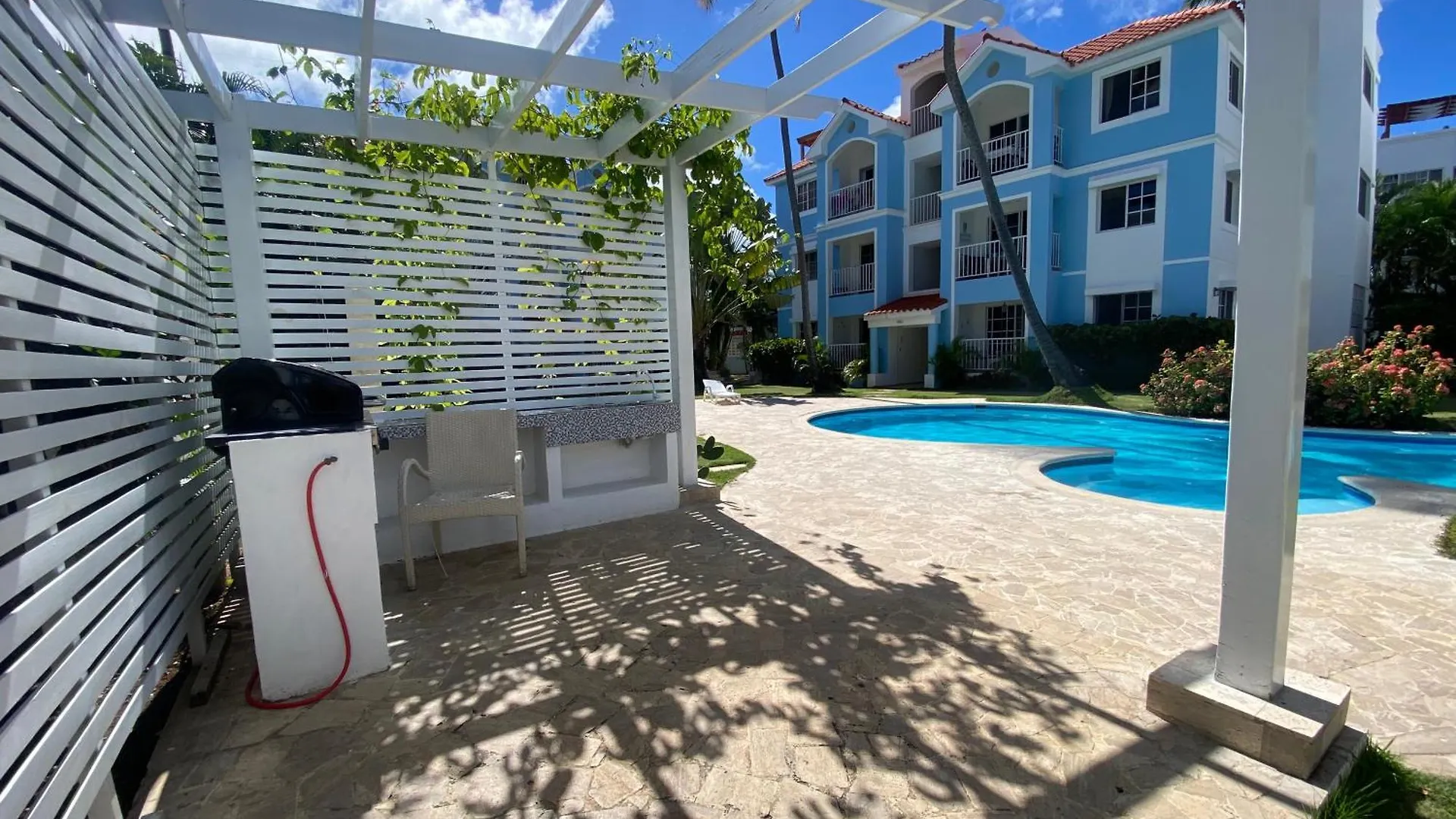 Madonna1 Pool Beach Los Corales Arenas De Bavaro Punta Cana